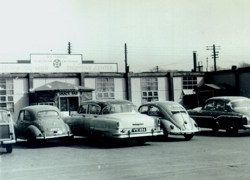 shopping centre burtonwood 021-X3